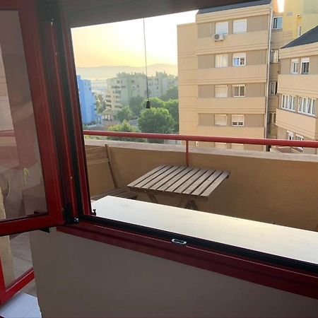 Room In A Shared Apartment Touching The Border :) La Línea de la Concepción Eksteriør bilde